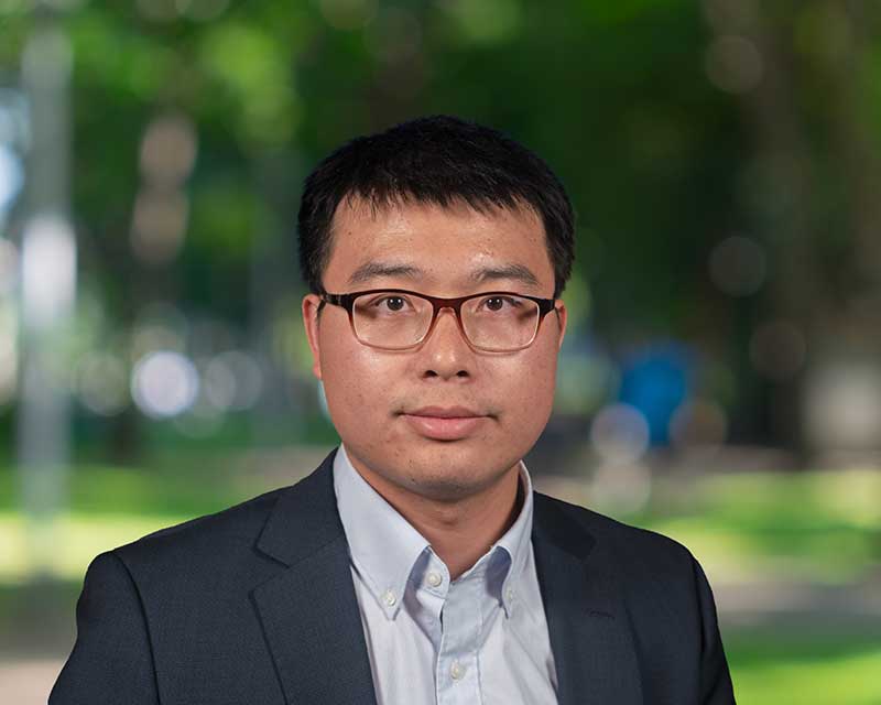 Headshot of Mingyuan Chen