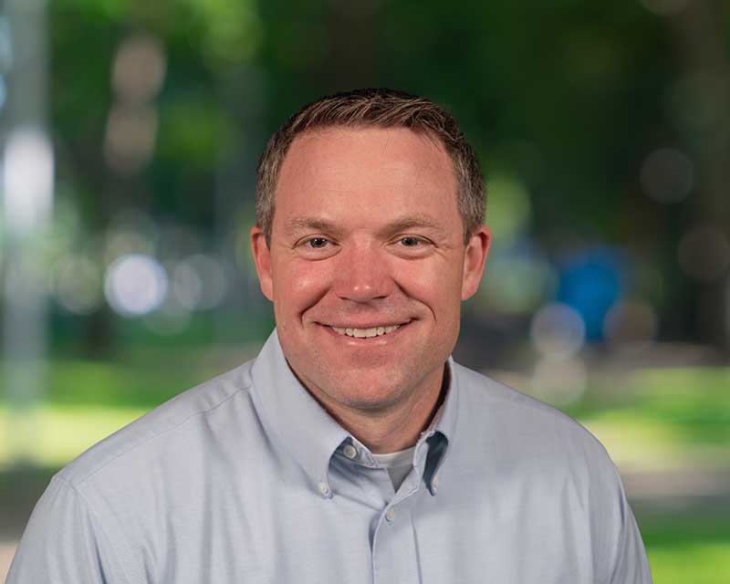 Headshot of Grant Crawford